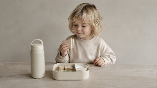 Preparer un pique-nique pour une sortie scolaire en maternelle