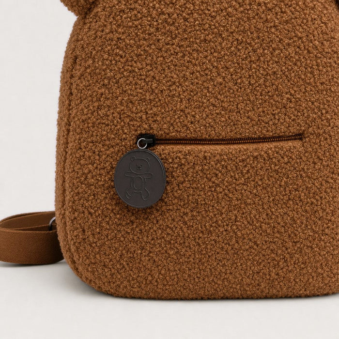 Une poche zippée
